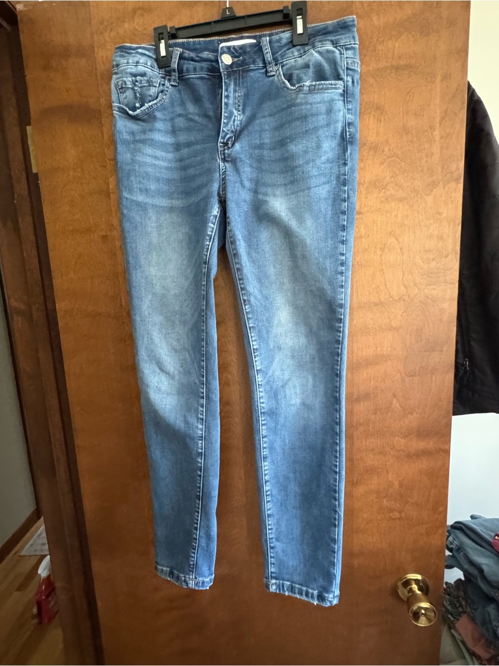 Women’s Skinny Jeans in Light Blue Wash - Slim Stretch Fit